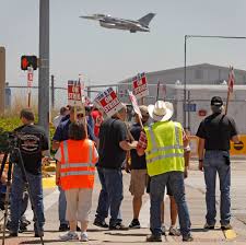Operating hours, map location, phone number and driving directions. Lockheed Is Replacing Strikers At F 35 Plant In Texas The New York Times