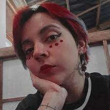 La actriz Barbie Ferreira, conocida por su papel en "Euphoria", está en  tendencia tras compartir su transformación física.