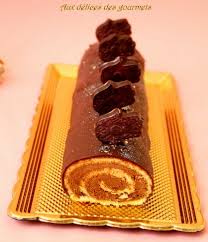 Aux Delices Des Gourmets Buche Chocolat Cafe Et Caramel Chocolat Caramel Dessert