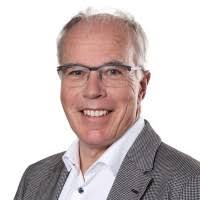 200+ Profile mit dem Suchbegriff „Erwin“