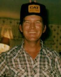 Ginger Hodges's Instagram, Twitter & Facebook