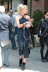Amber heard asked a us stylist can you believe i just did that show with two black eyes? following a television appearance the night after she. Amber Heard Photostream Amber Heard Style Amber Heard Amber Heard Photos