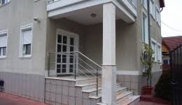 Agentia imobiliara ovidiu deva ofera spre vanzare case atat in deva cat si in imprejurimile devei. Agentia Imobiliara Ovidiu Deva