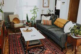 8 Of The Best Apartment Hunting Tips According To Reddit Home Decor Decor Farm House Living Room