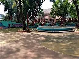 Taman musik centrum bandung ini diresmikan pada hari sabtu, tanggal 1 maret 2014 yang lalu oleh kepala dianas pemakaman dan pertamanan kota taman musik centrum sendiri tercatat di dalam program jangka panjang ridawan kamil di mega proyek pariwisata bandung, yang salah satunya. Taman Musik Centrum Bandung Indonesia Traveler
