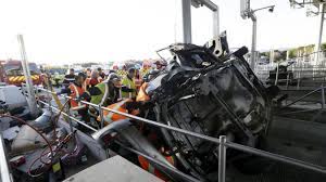Dans la nuit de vendredi à samedi, aux alentours de 1h30 du matin, un grave accident s'est. Quatre Morts Tous Originaires Du Valenciennois Dans Un Terrible Accident A Frejus
