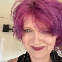 Amy Scheele's Instagram, Twitter & Facebook