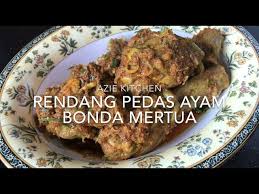 Rendang kerang, ikan, ikan bilis, udang dan sotong pun ada. Rendang Pedas Ayam Bonda Mertua Yang Paling Sedap Youtube