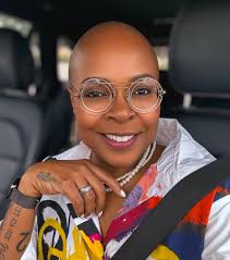 Hi, CreatioN vs Charles darwiN 13 months x 28 days = 364 days 52 weeks x 7  days = 364 days (logic..) (7+7+7)+(7x7x7)=364 8+8=16 & 1+6=7 88  constellations, ∞ for solar analemma