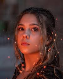 Creative portrait photographer in Midland