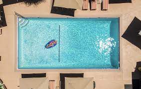 An Aerial View Of The Desert Riviera Cool Swimming Pools Palm Springs Hotels Cool Pools