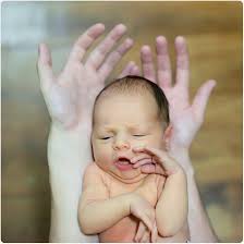 In this video, the viewer will learn the epidemiology, pathophysiology, clinical presentation and management of neonatal jaundice.direct links to chapters:0. Jaundice In Newborns