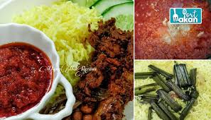 Masukkan tepung gandum, kelapa muda parut, secubit garam dan. Resepi Nasi Lemak Kuning Kedah Dengan Sambal Tumis Sedap Dan Padu Makan Sampai Bertambah Port Makan