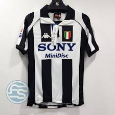 See actions taken by the people who manage and post content. Retro Futbolka Yuventus 97 98 Domashnyaya Fanstrit