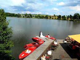 It was the second single of his only studio album stadtaffe and reached #8 in the german single charts. Hochzeitsfeier Mit Kathleensingt Im Hau S Am See In Kell Rlp Kell Am See See Wunderschon
