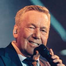 Zeppelin über Füssen