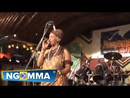 Gikuu kia muini john demathew ni kirehete kieha kiingi bururi handu waruma. Nyina Wa Twana Twakwa By Demathew Evaline A Muthoka Wakenya Tupendane Official Video Youtube Nyina Wa Twana Twakwa By Demathew