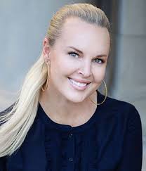 Miranda Collard's Instagram, Twitter & Facebook