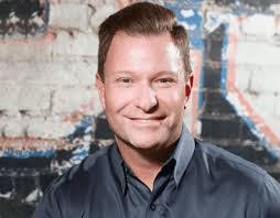 Jerry Dettinger's Instagram, Twitter & Facebook