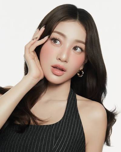 🔥 BÁO HÀN: JIHYO RỜI JYP SAU 21 NĂM, KHẢ NĂNG LẬP CÔNG TY RIÊNG NHƯNG VẪN  SẼ HOẠT ĐỘNG CÙNG TWICE Theo JoyNews24, Jihyo không tái ký hợp đồng với JYP,