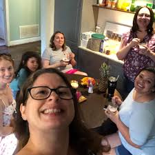 Halo halo!! @valeriemcmellan showed us how to mix mix and make an amazing  Filipino dessert today that involves a ton of sugary-ness into a cupful of  something that comes together despite the