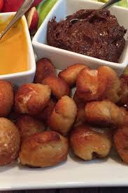 Quick And Easy Pretzel Bites With Nutella Dipping Sauce Recipe Easy Snacks Refrigerated Pizza Dough Pizza Dough