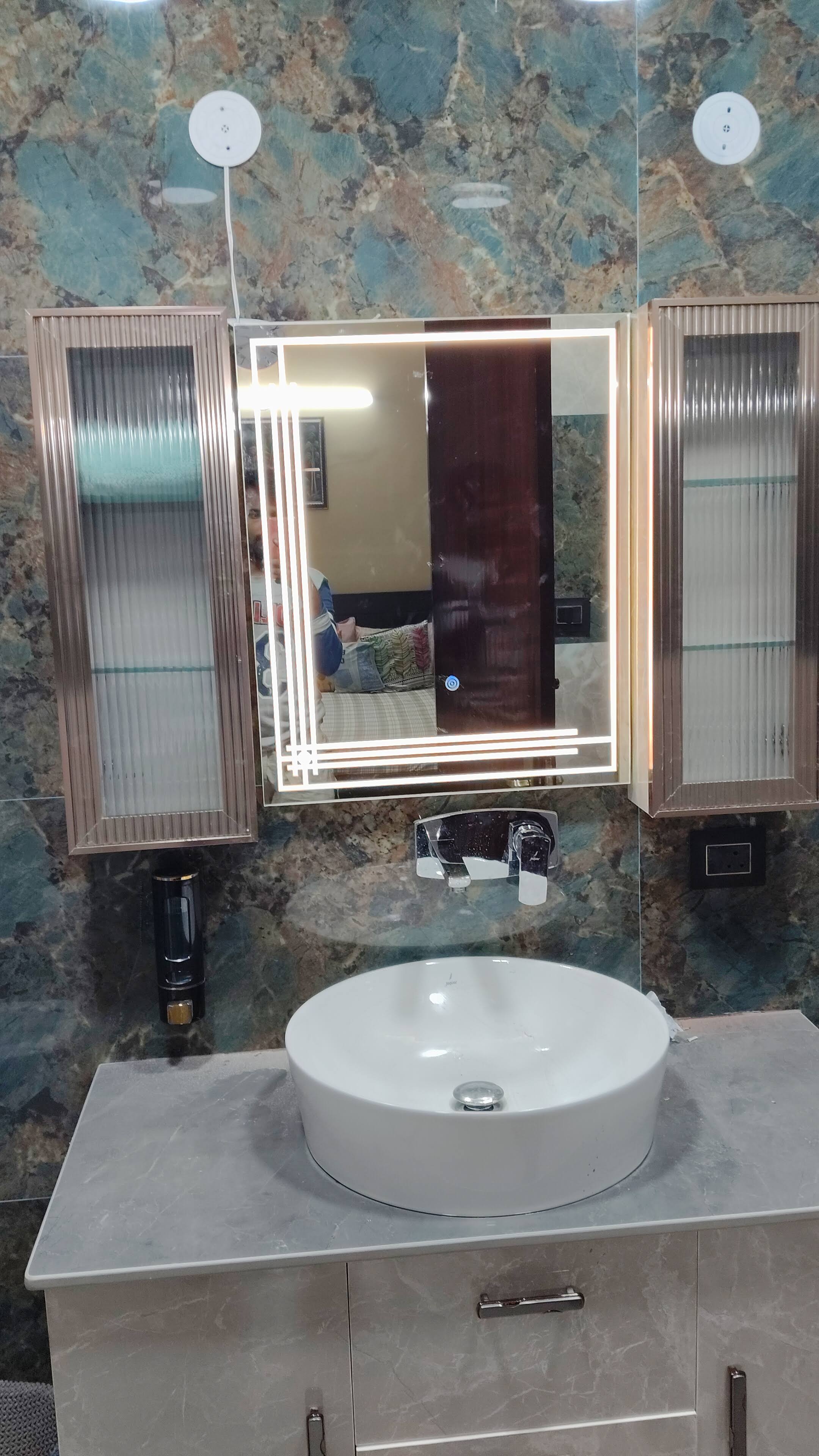 Led mirror product image