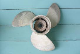 Vintage Propeller To Hang On The Wall A Great Nautical Accent Piece Propeller Decor Boat Decor Lake Cottage Decor
