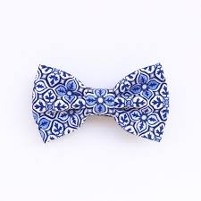 Scopri la traduzione in inglese del termine paggetto nel dizionario di inglese di corriere.it. Papillon Per Bambino Maiolica Blucravattino Bambinipaggetto Etsy