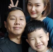 ✅️បឌាកញ្ចក់ចំរុះឡៃឡុង 1សសៃ-1$ 015 949994 ផ្សារដេប៉ូ