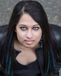 Sarah Melo's Instagram, Twitter & Facebook