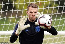 Bettinelli is due to complete his medical and sign for the club in the next 48 hours. Fulham Goalkeeper Marcus Bettinelli On How England Call Up Turned His World Upside Down Daily Mail Online
