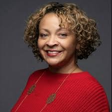 Carrie Peiffer's Instagram, Twitter & Facebook