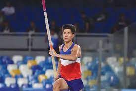 Ej obiena kept his olympic medal bid alive on saturday after barging into the pole vault finals of the tokyo games at the olympic track stadium. Gold Puntirya Pa Rin Ni Obiena Pilipino Star Ngayon