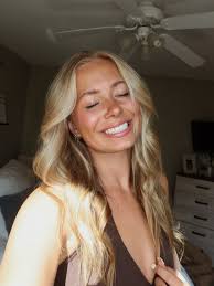 Sydney Kae (@sydneyneuwoehner) • Instagram photos and videos