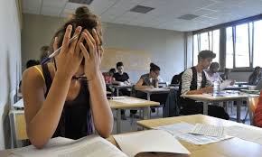 Primul pas este să declaraţi pierderea diplomei în monitorul oficial al româniei Cand Autorul DenunÈ›Äƒ La Dna Bacalaureatul La Limba RomanÄƒ Romania CuratÄƒ