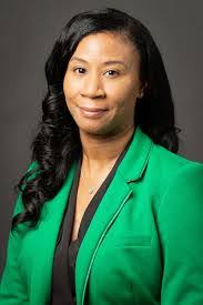 Selena Strong's Instagram, Twitter & Facebook