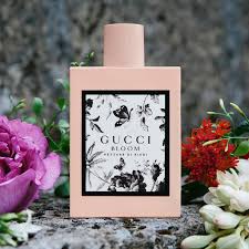 Trovare una buona immagine di buon compleanno con dei fiori può aiutare a rendere ancora più speciale la giornata del festeggiato/a! Bloom Nettare Di Fiori Size 0 25 Oz 7 4 Ml Buy Online In China At China Desertcart Com Productid 143454186
