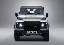 Edmunds also has land rover defender pricing, mpg, specs, pictures, safety features, consumer reviews and more. Land Rover Defender 2017 90 Sw In Saudi Arabia New Car Prices Specs Reviews Amp Photos Yallamotor