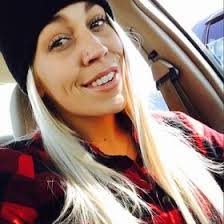 Casey Ouellette (caseyyyxo_18)