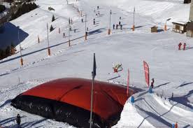 Oltre ai due laghi che la circondano. Torna La Mottarone Ski Night Ilvergante
