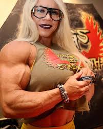 Aleesha Young's Instagram, Twitter & Facebook