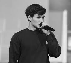 Im nachhinein ist wincent weiß sogar glücklich darüber, bei der castingshow ausgeschieden zu sein. Bist Du Der Absolute Fan Von Wincent Weiss Testedich