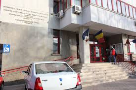 There are 12 berths with a total length of 1,477m. Accident De MuncÄƒ Mortal La Santierul Naval Midia NÄƒvodari Ordinea Ro