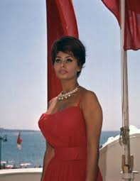 A Old Portrait Of The Italian Actress Sophia Loren It S She An Of The Stars Of This Films Hollywood Classical Tim Sophia Loren Sofia Loren Sophia Loren Images