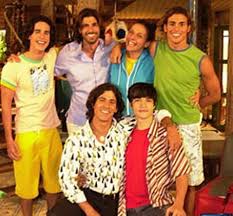 Da cor do pecado is a brazilian telenovela produced and broadcast by rede globo in the traditional 7pm timeslot between 26 january and 28 august 2004 with a total of 185 episodes, replacing kubanacan and preceding começar de novo. Da Cor Do Pecado 2004 Cast And Crew Trivia Quotes Photos News And Videos Famousfix