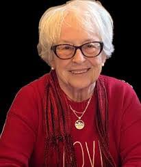 Evelyn Zimmerman's Instagram, Twitter & Facebook