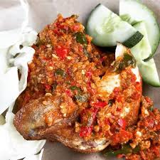 Ha, elok sangat la tu kalau dapat try pulak makan di restoran ayam gepuk pak gembus di seksyen 9, shah alam. Ayam Gepuk Pak Gembus Di Shah Alam Gombak Selayang Ini Menghidangkan Sambal Gesek Power
