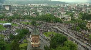 Discursul papei francisc la iași. Papa Francisc In Romania 150 000 De Pelerini Au Fost AlÄƒturi De PapÄƒ La IaÈ™i In A Doua Zi A Vizitei Video Stirileprotv Ro