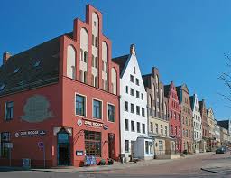 The guest house has family rooms. Zimmerborse Rostock Rostock Umland